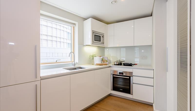 1 bed property in Merchant Square East, London
